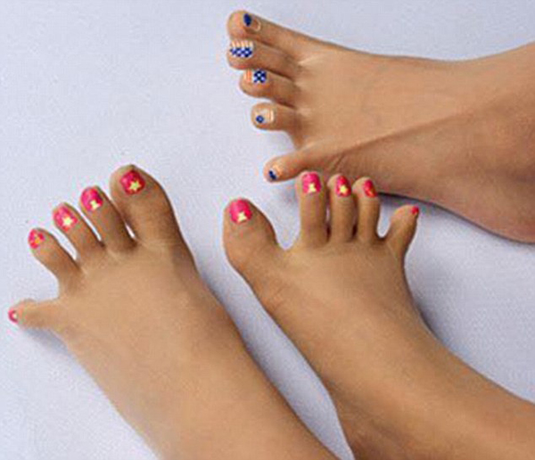 Tất giấy bàn chân giúp bạn thay đổi màu sơn móng mỗi ngày - Ảnh 3.