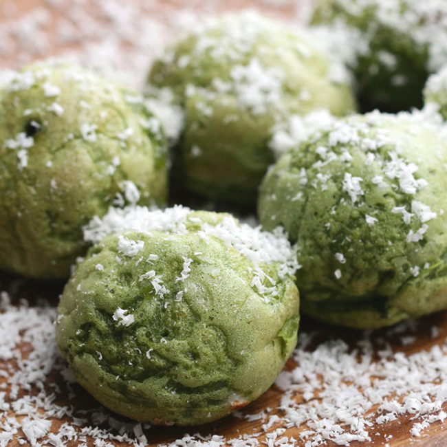 Đố bạn d&aacute;m thử m&oacute;n b&aacute;nh takoyaki phi&ecirc;n bản... đồ ngọt n&agrave;y đấy! - Ảnh 5.