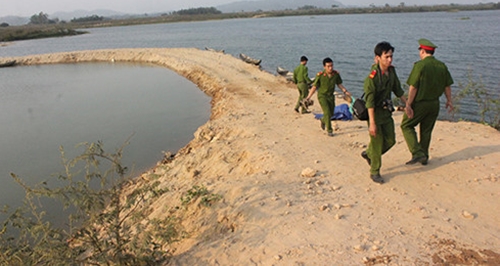 Thanh H&oacute;a: Rủ nhau ra biển chơi trong ng&agrave;y lễ, một học sinh tử vong - Ảnh 1.