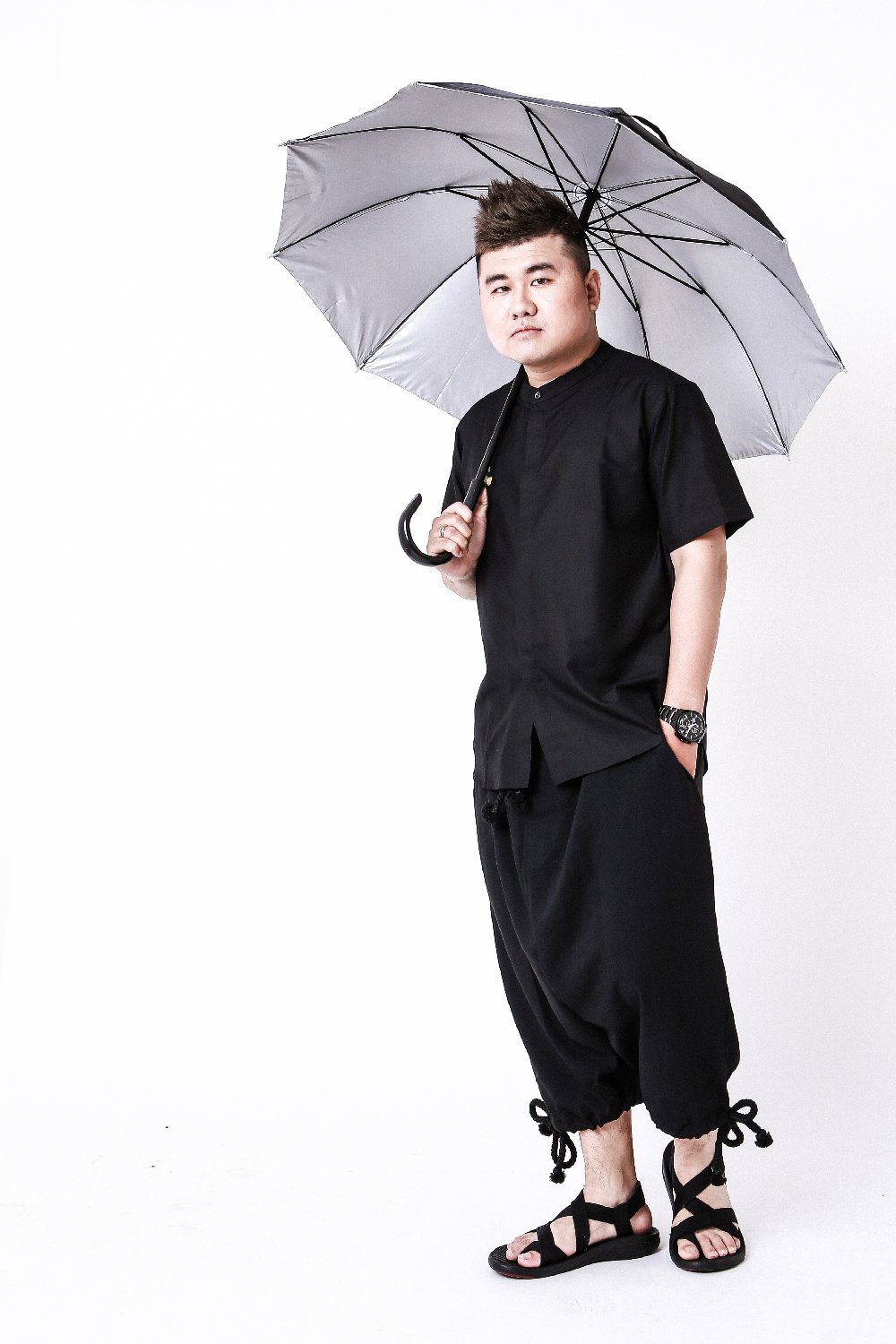 F-Band (X-Factor) trở lại Vpop với ca kh&uacute;c c&oacute; t&ecirc;n ấn tượng - Mưa ho&agrave;i vậy - Ảnh 12.