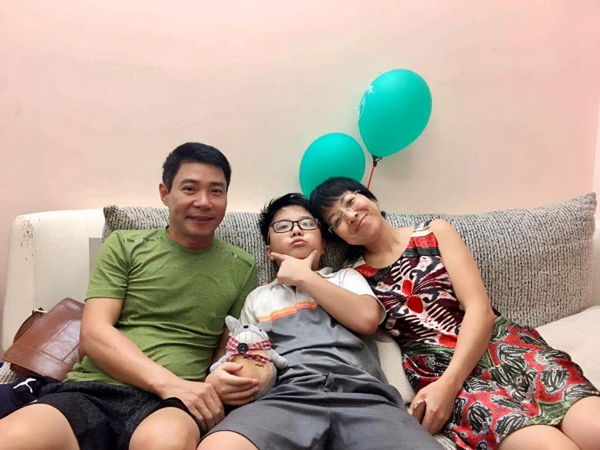 Chia tay đã 6 năm, MC Thảo Vân và Công Lý vẫn vui vẻ đoàn tụ trong dịp sinh nhật con trai - Ảnh 1.