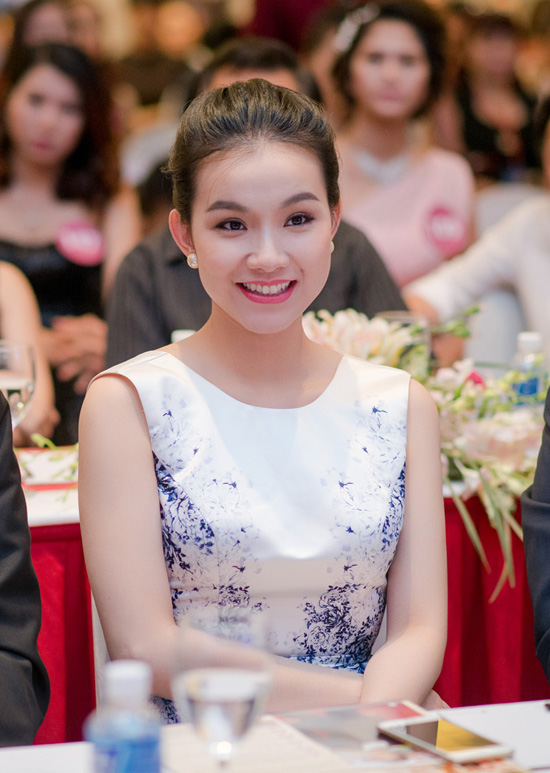 Những Hoa hậu, Á hậu càng lớn tuổi càng đẹp mặn mà của showbiz Việt - Ảnh 15.