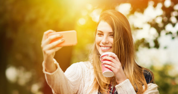 Thuộc l&ograve;ng ngay những b&iacute; k&iacute;p n&agrave;y để tr&igrave;nh selfie đạt điểm 10 chất lượng - Ảnh 8.