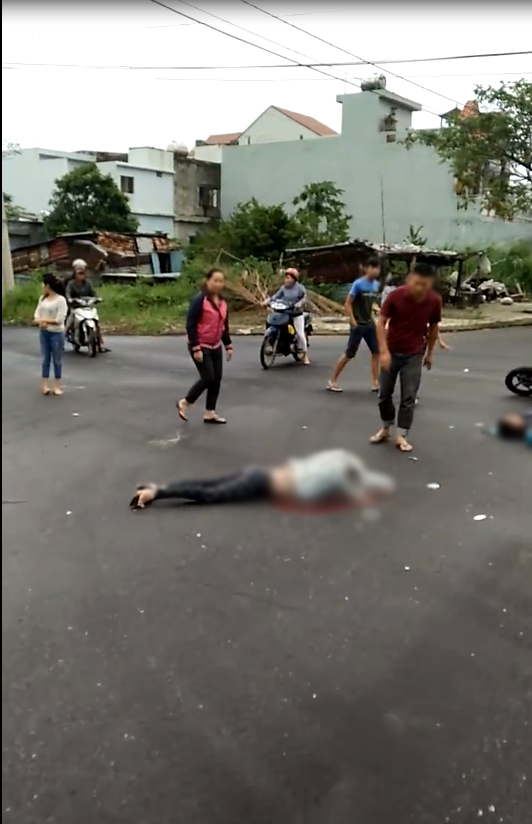 Đ&agrave; Nẵng: Tai nạn kinh ho&agrave;ng 2 người thương vong tại chỗ - Ảnh 1.
