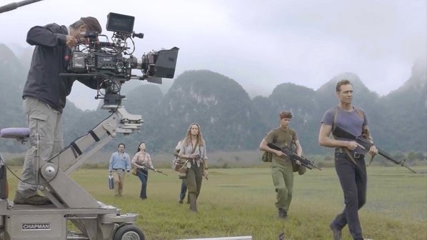 Lần đầu lộ diện những hình ảnh bên trong phim trường Kong: Skull Island tại Việt Nam - Ảnh 2.