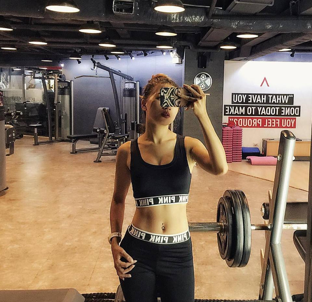 Không phải là trào lưu, chụp ảnh tại phòng gym giờ đã trở thành một phong cách sống của giới trẻ Việt - Ảnh 8.