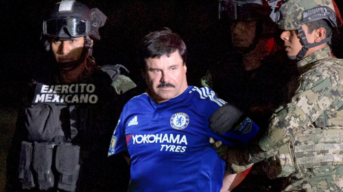 Trùm ma túy khét tiếng Joaquin El Chapo Guzman muốn mua CLB Chelsea - Ảnh 2.