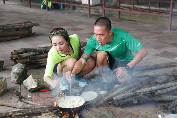 Cuộc đua kỳ thú: Mâu Thủy - Sơn Ngọc Minh cãi vã, luật 5 phút gây xáo trộn cuộc chơi - Ảnh 11.