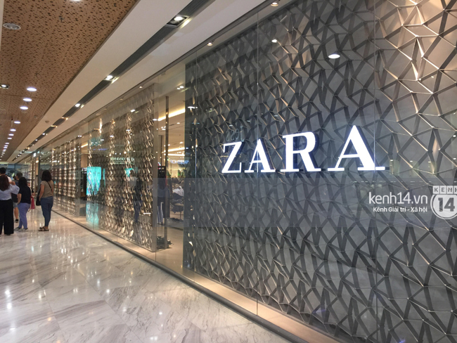 Chùm ảnh: Store Zara ở Sài Gòn đã sẵn sàng cho sáng mai khai trương chính thức! - Ảnh 14.