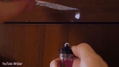 Ảo thuật: Chỉ cần l&agrave;m 1 động t&aacute;c, ngọn lửa sẽ lơ lửng tr&ecirc;n kh&ocirc;ng trung - Ảnh 5.