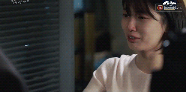 Được khen tiến bộ nhưng sao Suzy vẫn diễn cảnh kh&oacute;c dở thế n&agrave;y? - Ảnh 4.