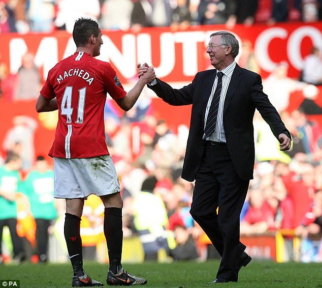 Macheda: Bi kịch của Gà son từng là báu vật một thời của Sir Alex - Ảnh 2.