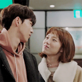 Lên phim tình thế này, Nam Joo Hyuk - Lee Sung Kyung hẹn hò là đúng rồi! - Ảnh 6.