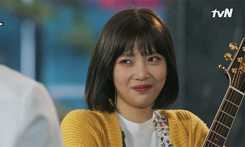 Cười quá dị, Joy (Red Velvet) khiến khán giả chạy mất dép - Ảnh 10.