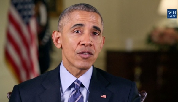 Video: Tổng thống Obama gửi lời chúc mừng năm mới tới toàn thể nước Mỹ - Ảnh 2.
