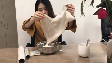 L&agrave;m b&aacute;nh bao bằng b&agrave;n l&agrave; hơi: Th&aacute;nh ăn vụng đ&uacute;ng l&agrave; kh&ocirc;ng phải dạng vừa đ&acirc;u - Ảnh 2.