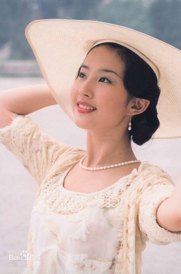 Bộ 6 mỹ nhân truyền hình Hoa Ngữ thích đóng “trăm vai như một” - Ảnh 1.