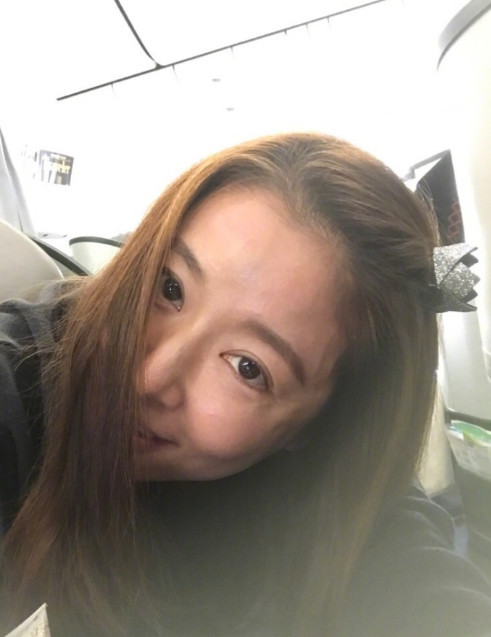 Hậu scandal l&ugrave;m x&ugrave;m với Nhĩ Khang, L&acirc;m T&acirc;m Như lộ gương mặt mỏi mệt với l&agrave;n da k&eacute;m mịn m&agrave;ng, nhiều nếp nhăn - Ảnh 2.