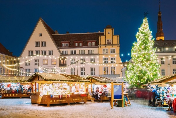 Những khu chợ Giáng sinh đẹp như cổ tích trên khắp thế giới - Ảnh 30.