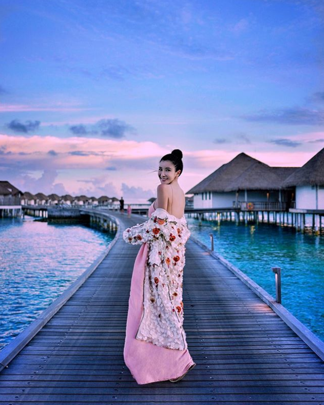 Người phụ nữ sở hữu nhiều túi Hermes nhất thế giới lại gây kinh ngạc trên báo Anh - Ảnh 17.