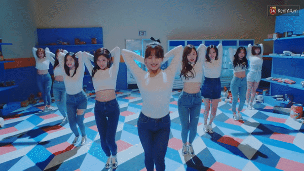 Nghiền ngẫm MV mới của TWICE, bạn soi ra 5 điểm thú vị này chứ? - Ảnh 3.