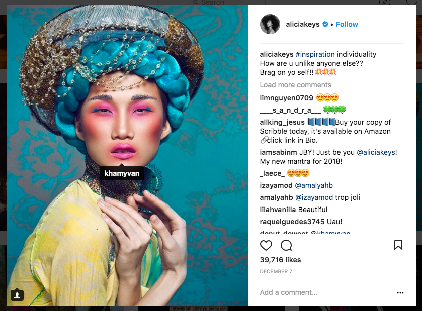 Tưởng theo chồng bỏ cuộc chơi, Kha Mỹ Vân vẫn âm thầm công phá Dubai Modest Fashion Week, nhận cát xê khủng - Ảnh 11. Tưởng theo chồng bỏ cuộc chơi, Kha Mỹ Vân vẫn âm thầm công phá Dubai Modest Fashion Week, nhận cát xê khủng - Ảnh 11.