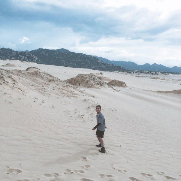 Ngẩn ngơ trước 5 đồi cát đẹp "mê hồn" ở miền Trung 24