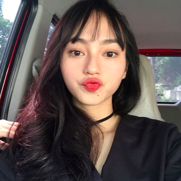 Con gái nhà người ta: Xinh đẹp, học Y, lại còn là MC và người mẫu ảnh! - Ảnh 3.