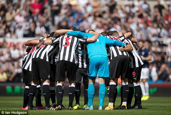 Highlights Newcastle 0-2 Tottenham: Khởi đầu suôn sẻ - Ảnh 3.