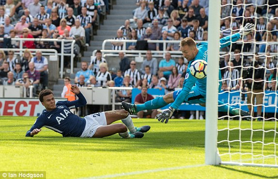 Highlights Newcastle 0-2 Tottenham: Khởi đầu su&ocirc;n sẻ - Ảnh 8.