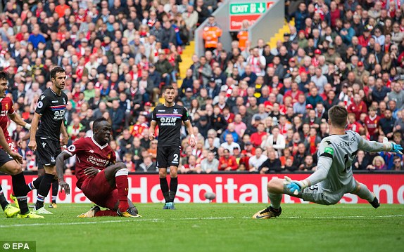Liverpool thắng trận đầu tiên ở Premier League - Ảnh 4.
