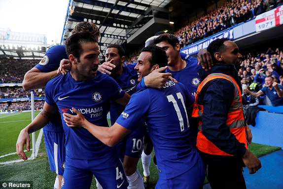 Chelsea thắng nghẹt thở trong cơn mưa bàn thắng ở sân Stamford Bridge - Ảnh 3.