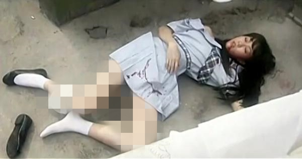 Phim TVB ng&agrave;y nay: Phản cảm, g&acirc;y sốc, chi&ecirc;u tr&ograve; - Ảnh 16.