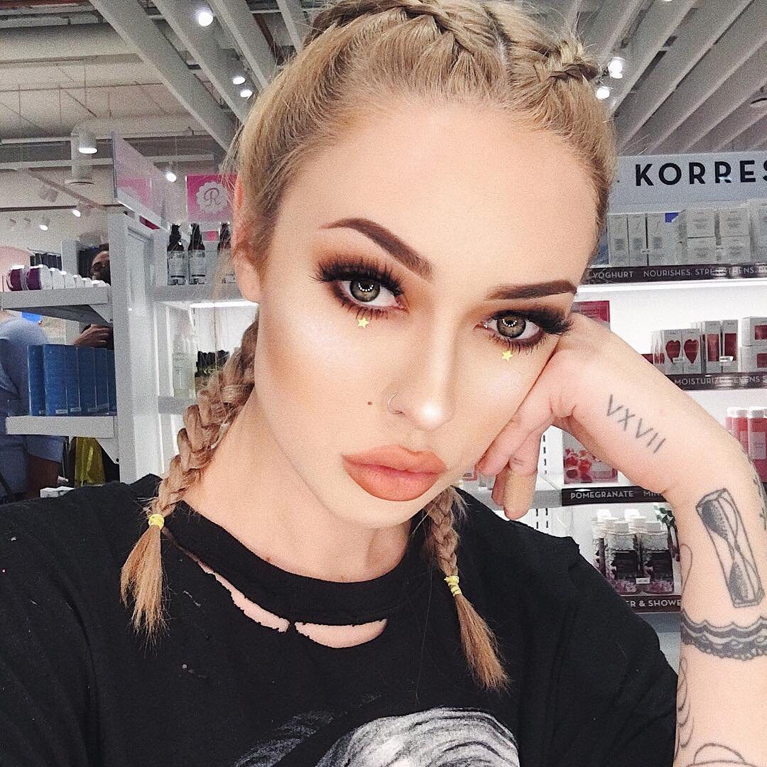 Hóa ra Forever 21 còn có người em tên Riley Rose, beauty store dành riêng cho hội mê làm đẹp và thích sống ảo - Ảnh 16. Hóa ra Forever 21 còn có người em tên Riley Rose, beauty store dành riêng cho hội mê làm đẹp và thích sống ảo - Ảnh 16.