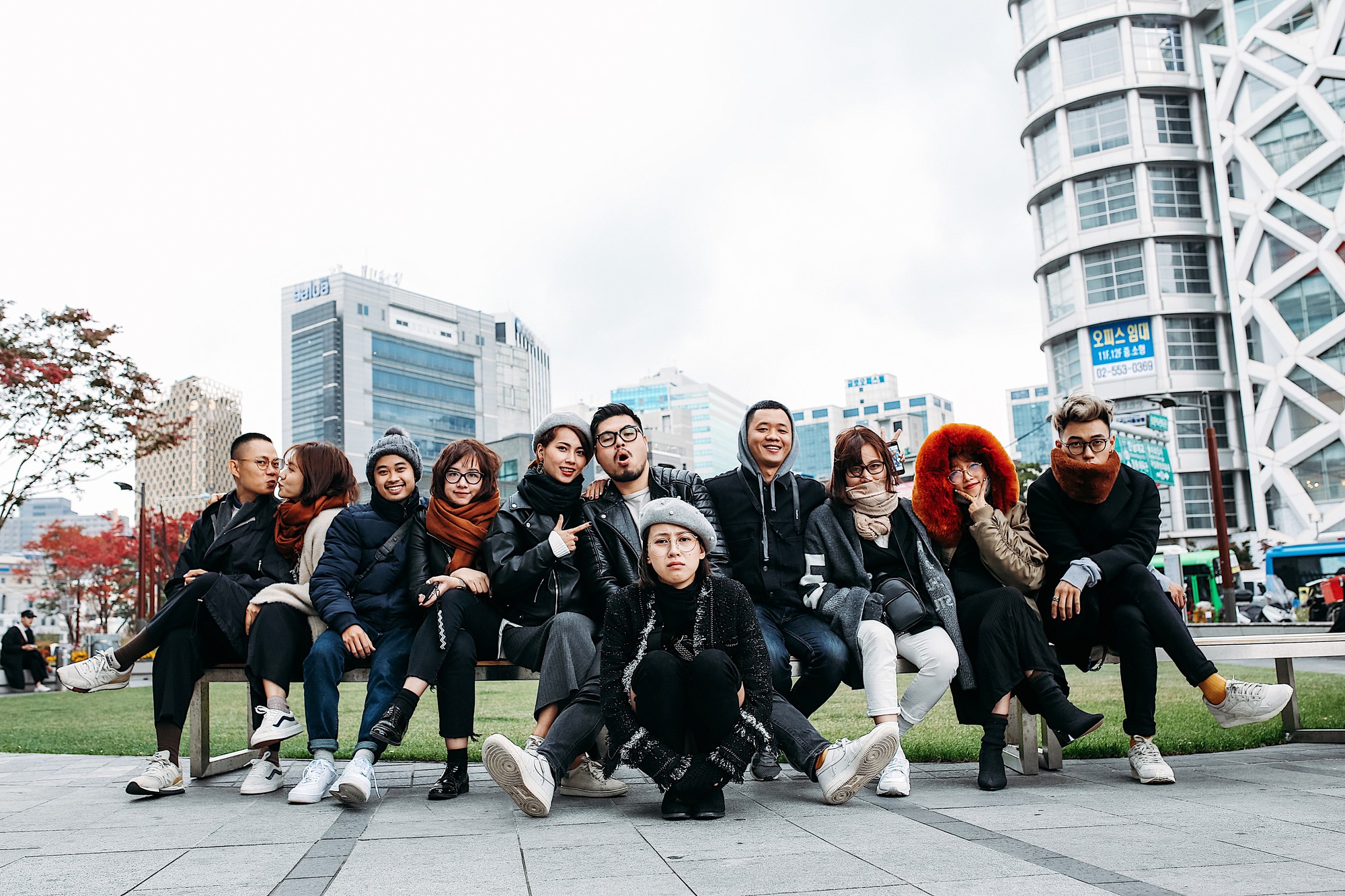 Ảnh đi Hàn tuyệt đẹp của An Toe: Du lịch nhóm, lên concept áo quần quan trọng như... mua vé máy bay! - Ảnh 13. Ảnh đi Hàn tuyệt đẹp của An Toe: Du lịch nhóm, lên concept áo quần quan trọng như... mua vé máy bay! - Ảnh 13.