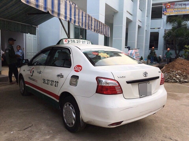 Bắt giữ thanh ni&ecirc;n 20 tuổi d&ugrave;ng d&acirc;y siết cổ t&agrave;i xế taxi giữa đ&ecirc;m ở S&agrave;i G&ograve;n - Ảnh 2.