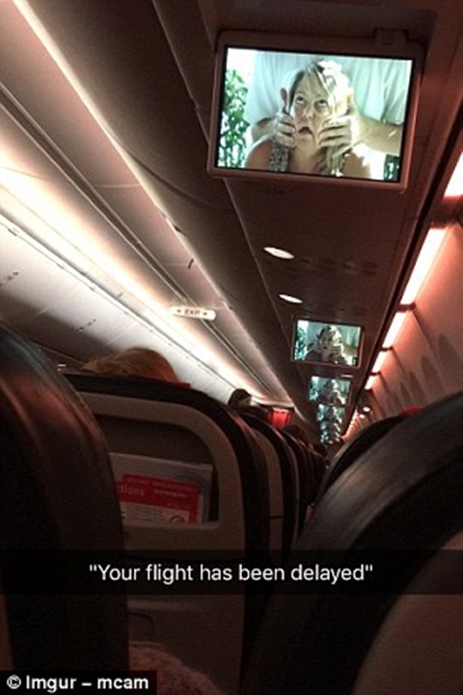 Chùm ảnh: Những hành khách khó đỡ của các hãng hàng không thế giới - Ảnh 15.