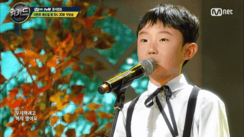 Từ bé 9 tuổi hát hay như lồng tiếng đến các idol lột mặt nạ: Những giọng ca gây sốt Kpop 2016 - Ảnh 1.