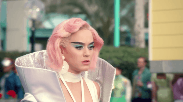 Katy Perry tung MV deep cho hit mới Chained To The Rhythm - Ảnh 3.