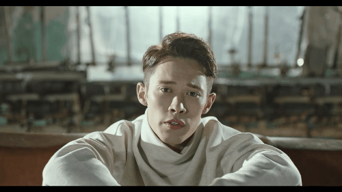 Boygroup Kpop toàn Tây từng bị chỉ trích đạo nhái EXO tung MV mới - Ảnh 3.
