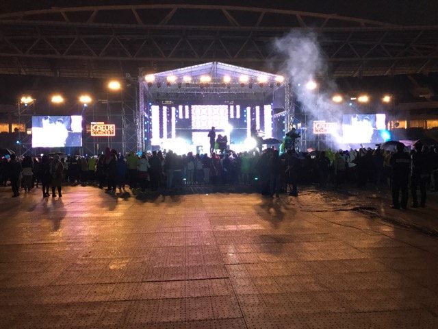 Chương trình vắng tanh, BTC MBC Music K-Plus Concert mời khán giả vào khu VVIP - Ảnh 7.