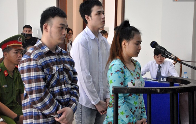 Chuẩn bị xét xử sơ thẩm lần 2 vụ cô gái thuê người tạt axit nữ sinh viên mù mắt ở Sài Gòn - Ảnh 1.