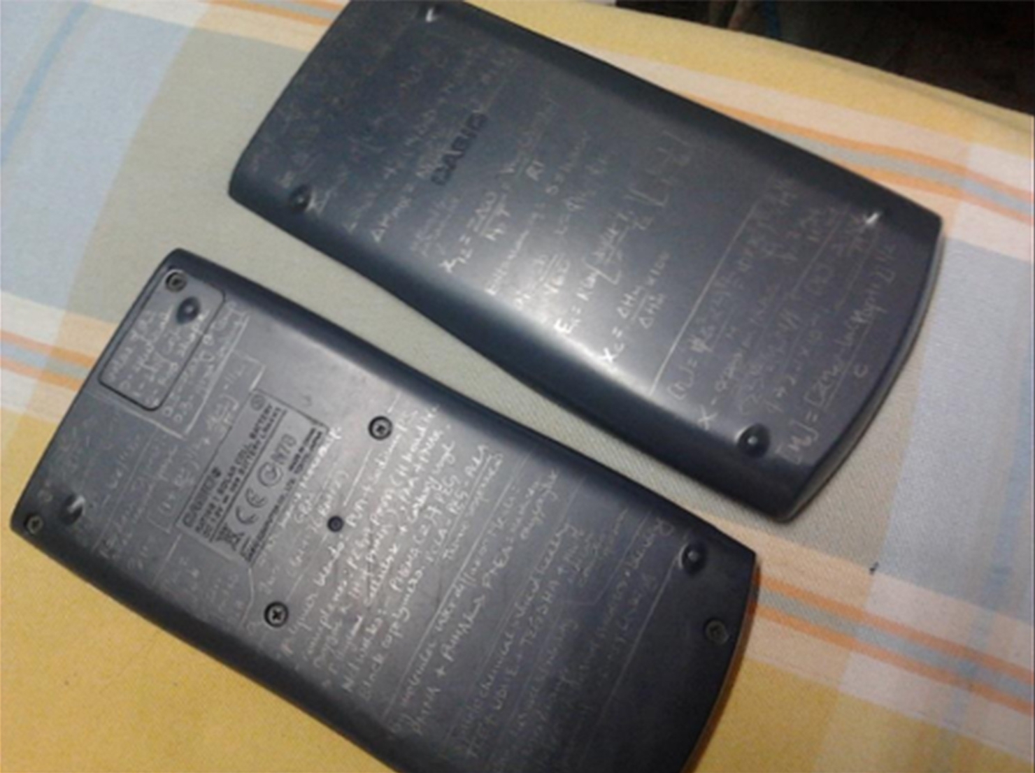 Những phương ph&aacute;p quay b&agrave;i b&aacute; đạo tr&ecirc;n từng hạt gạo m&agrave; chỉ học sinh lười mới c&oacute; thể nghĩ ra - Ảnh 19.