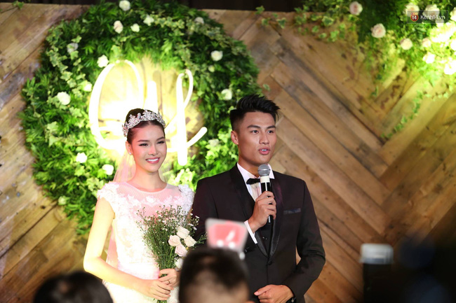 Điểm lại những đám cưới xa hoa, đình đám trong showbiz Việt khiến công chúng xuýt xoa - Ảnh 28.
