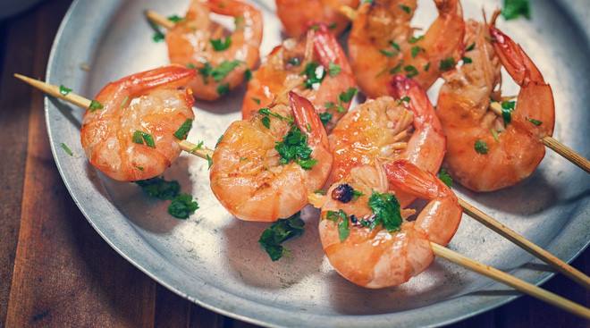 Cư dân mạng ngã ngửa khi biết sự thật vỏ tôm không chứa nhiều canxi như vẫn tưởng tưởng - Ảnh 1.