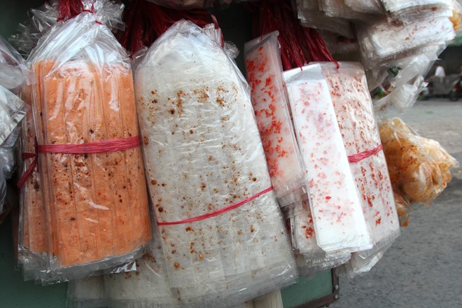 Điểm danh sơ qua các loại bánh tráng ở Sài Gòn là đã thấy cả một gia phả dài dằng dặc - Ảnh 2.