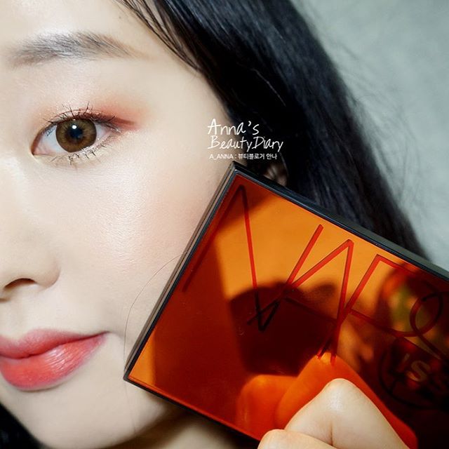 Makeup với gam màu đào - Xu hướng làm đẹp hot số 1 đang khiến con gái Hàn mê tít - Ảnh 12.