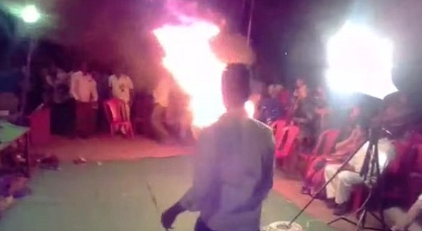 Ấn Độ: Chồng tự thiêu để phản đối việc vợ hát trên sân khấu - Ảnh 3.