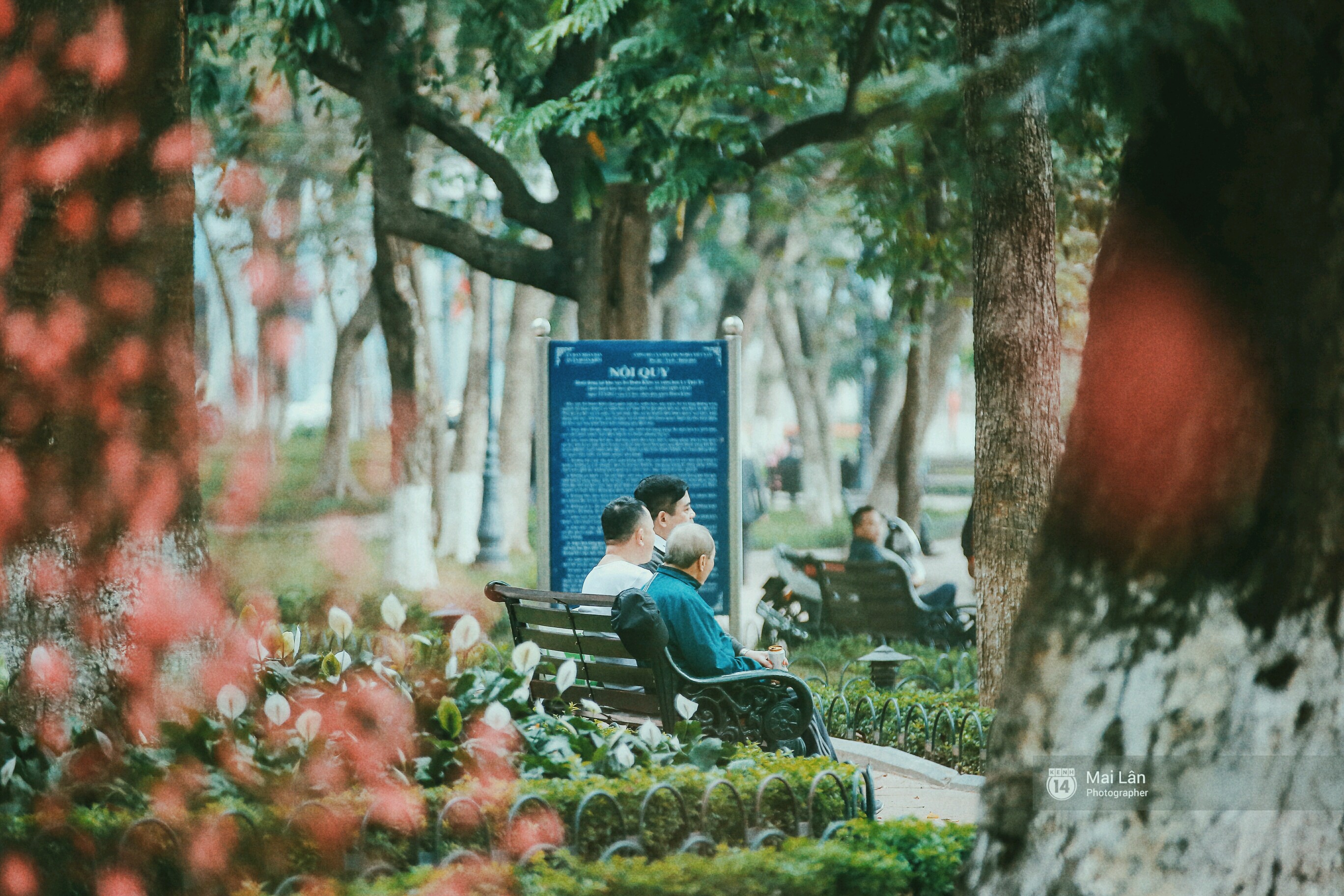 Hà Nội sáng mùng 1 Tết đầy thanh bình, ai mà chẳng yêu! - Ảnh 16. Hà Nội sáng mùng 1 Tết đầy thanh bình, ai mà chẳng yêu! - Ảnh 16.