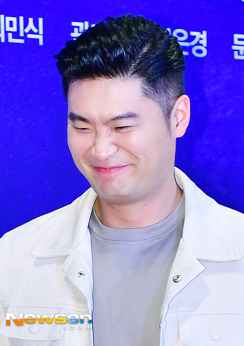 Hậu chia tay, cả Sulli và Choiza đều đã thay đổi theo một hướng giống nhau - Ảnh 3.